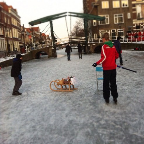 Koek en zopie gaan mobile - Oude Rijn, Leiden