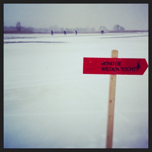 #schaatsen #ijsdikte #natuurijs #nature #outdoors #outdoor #iceskating #winter #ronddewieden #giethoorn