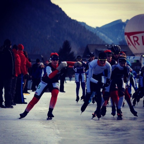 In de aanval op de #Weissensee

Attack during the #AartKoopmansMemorial

#naturalice #NiceWeather #sunshine #natuurijs #race