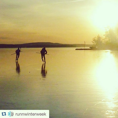 So the skating season in Dalarna begins...
#visitsweden #visitsweden_ned #sweden #zweden #dalarna #natuurijs #natuurijszweden #schaatsen #runnwinterweek #winteriscoming #iceskating 
Thank you @runnwinterweek for the beautiful picture!