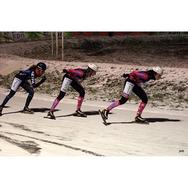 Gisteren #natuurijs wedstrijd in Nederland gehad, helaas hield de eerste kopgroep geen voorsprong en kwam de bel veelste laat! Maar wel een goede wedstrijd gereden! Nu op naar #oostenrijk voor een weekje #weissensee !! ???? @schaatsteamegberts