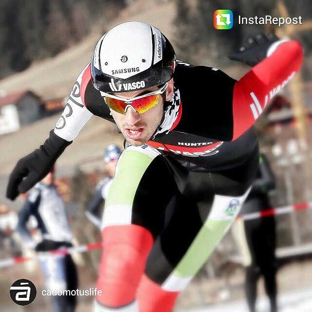 Repost @cadomotuslife 
De formatie van Bouw en Techniek doet het altijd goed op natuurijs. Ook nu laten ze zich goed zien in de wedstrijd. #akm #spielplatzdernatur #weissensee #oostenrijk #Austria #natuurijs #winter #speedskating #iceskating #speed #sport #skating #stoer #koers #afzien #fabio