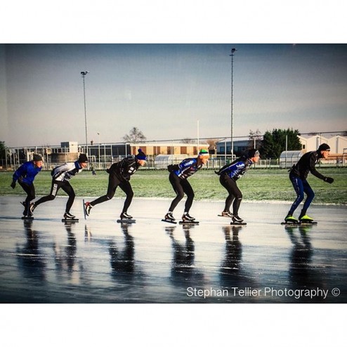 Finally... natural ice at Ammerstol Oval. Let it freeze!  #speedskating #bluemonday #schaatsen #natuurijs #ammerstol #krimpenerwaard #dutch #ijsclubvooruitgang #knsb #stvlekstreek #sportsphotography ???? Stephan Tellier ©