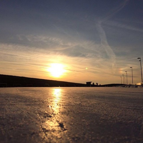 Vorst, rijp, autoruiten krabben: Winter is back! 
Waar geniet jij het meest van tijdens een dagje schaatsen in de winter? En met wie ga je het liefst?

#natuurijs  #schaatsenindebuitenlucht